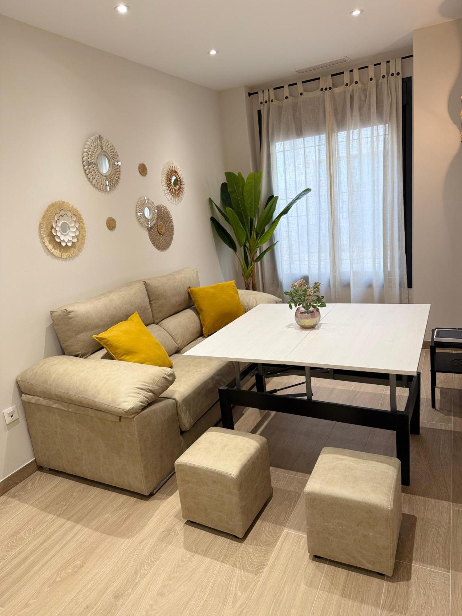 Centrobeach Apartment Fuengirola 250M From Beach מראה חיצוני תמונה